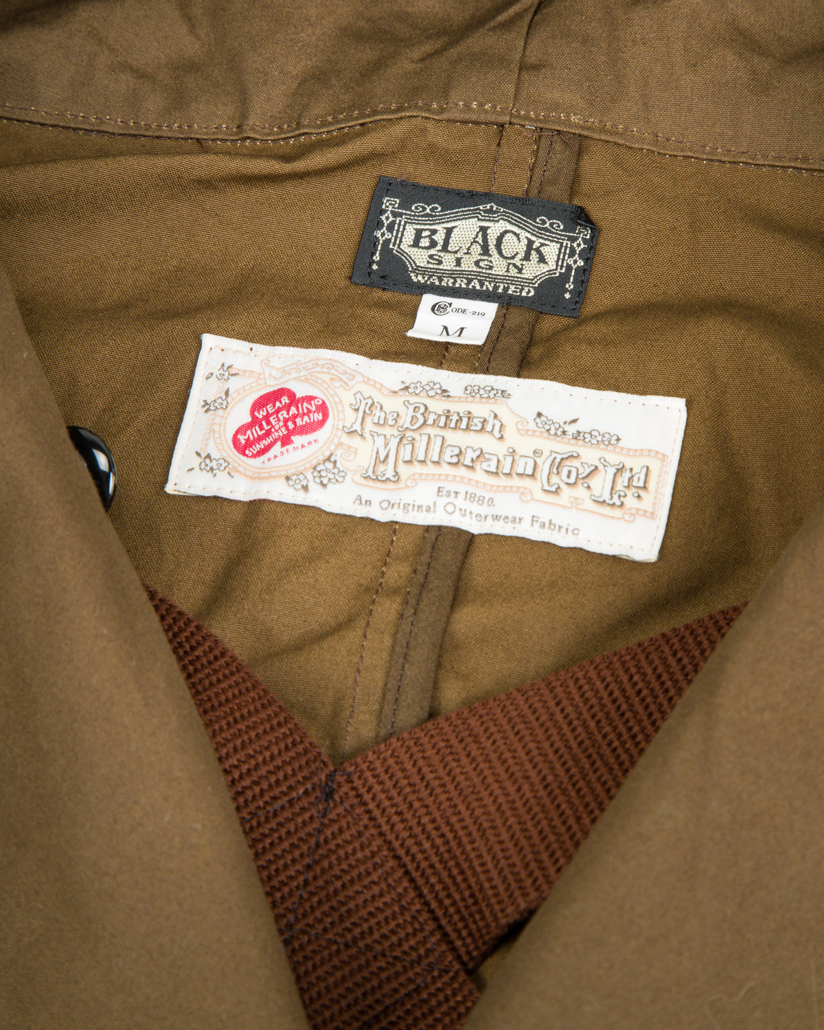 Black Sign Vagrant Coat - Weed - Standard & Strange