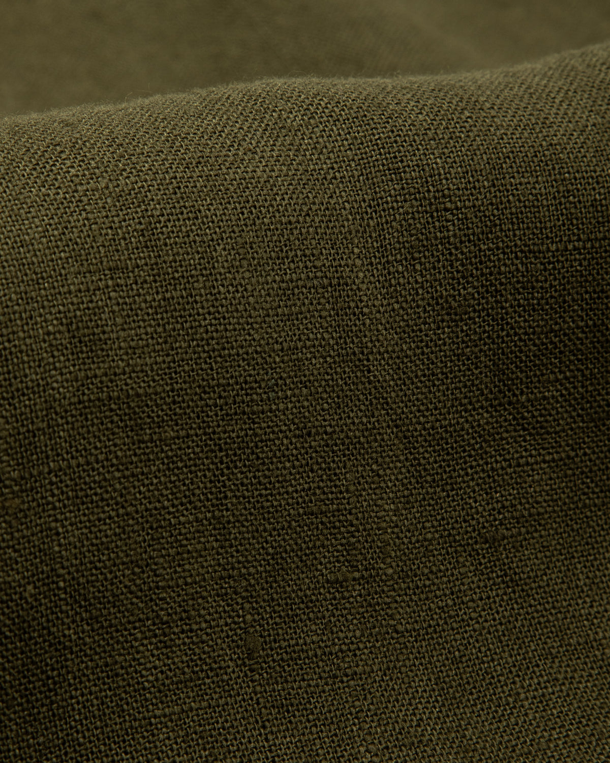 Gorsch Wide Silhouette Collar Shirt - Khaki Green French Linen - Standard & Strange