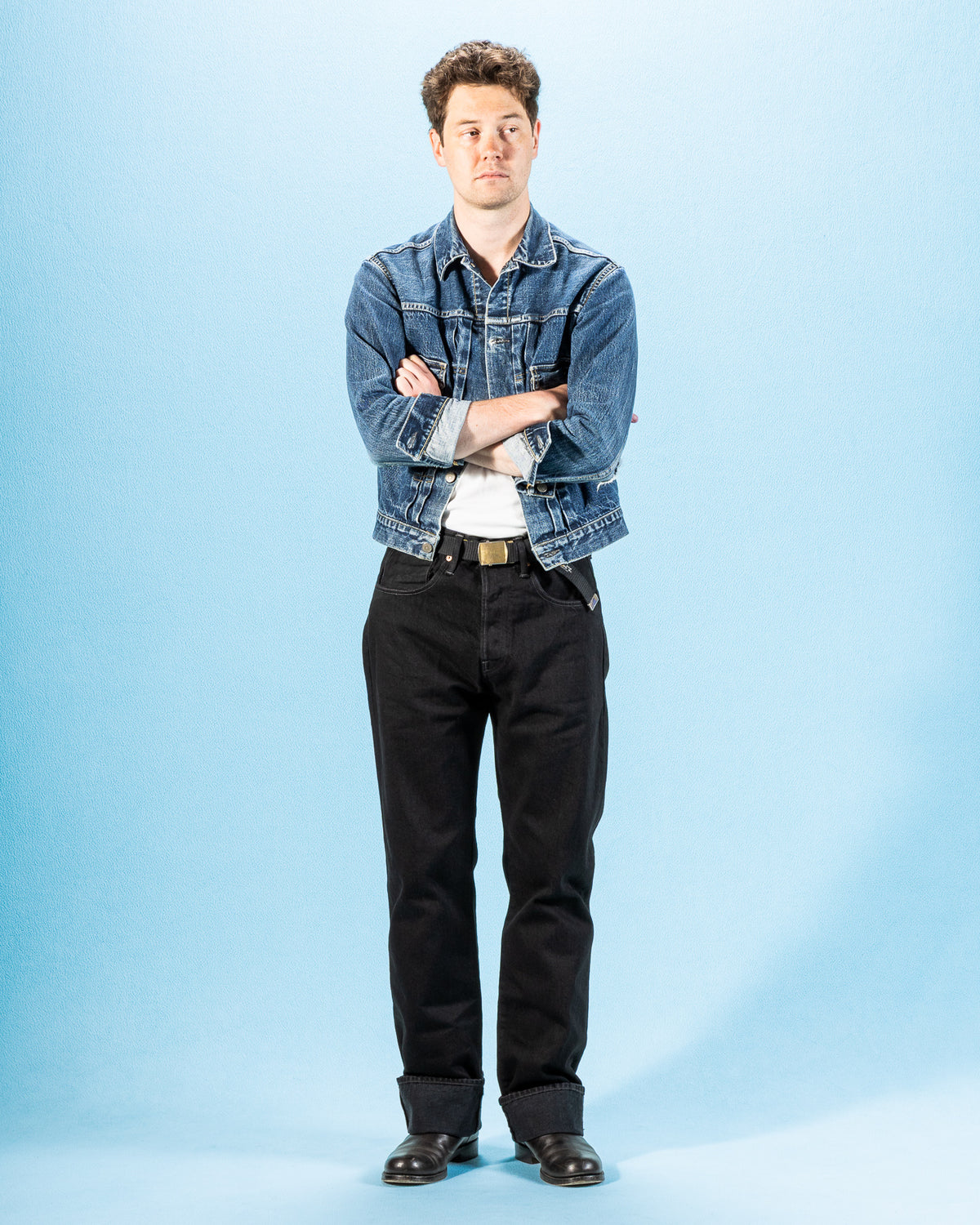 Indigofera Kirk Straight Fit - 14oz Gunpowder Black Selvedge Rinsed - Standard & Strange