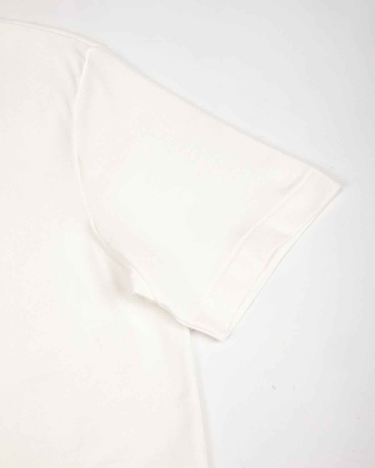 Merz b. Schwanen 2M15C Cropped Vintage Machine Jersey T-Shirt - White - Standard & Strange