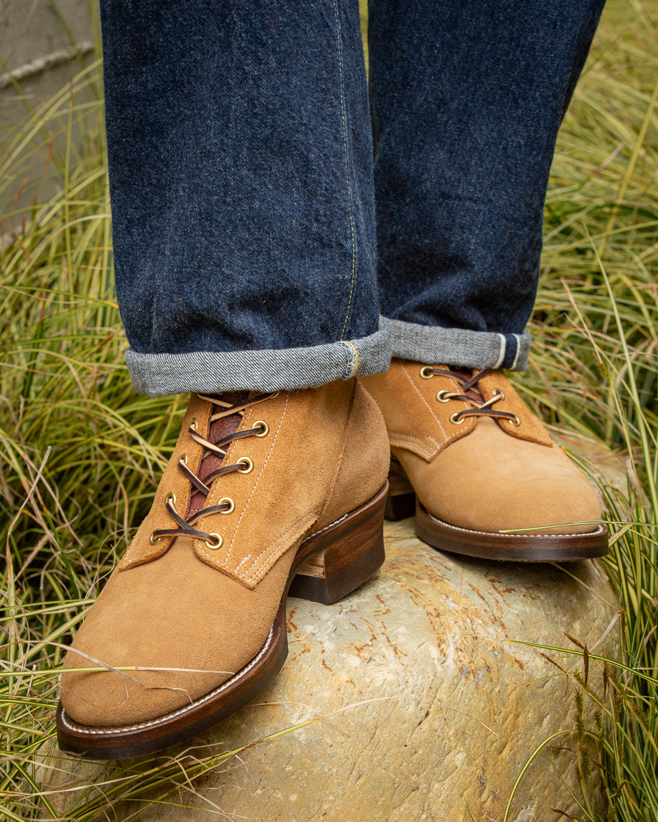 Rolling Dub Trio Griffin Plain Toe Boots - Beige Suede - Standard & Strange