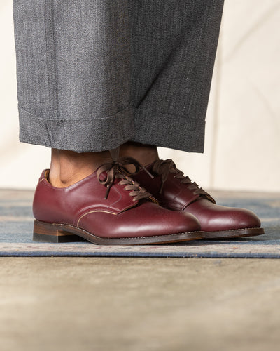 Attractions Service Shoes - Burgundy - Standard & Strange
