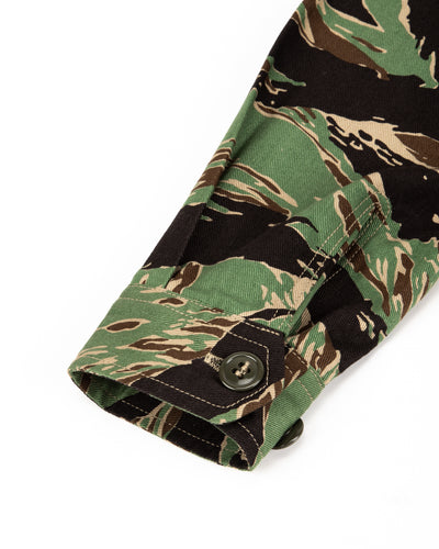 The Real McCoy's Tiger Camouflage Shirt / John Wayne - Green - Standard & Strange