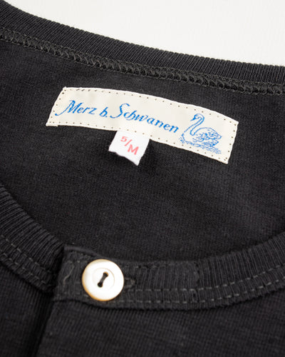 Merz b. Schwanen 207 Loopwheeled SS Henley - Charcoal - Standard & Strange