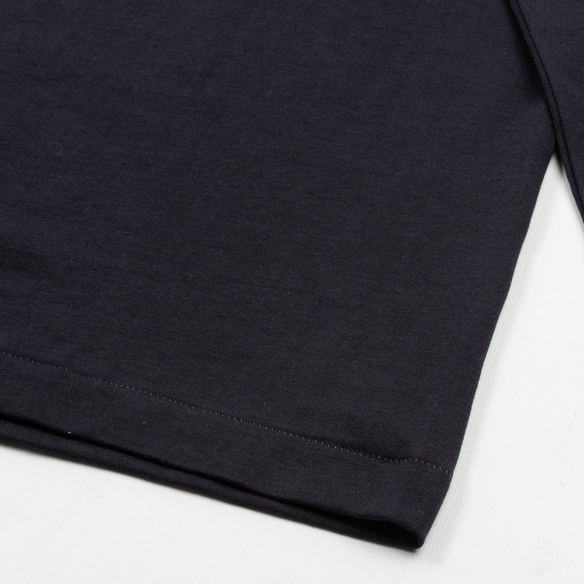 Merz b. Schwanen 206 Loopwheeled LS Henley - Charcoal - Standard & Strange